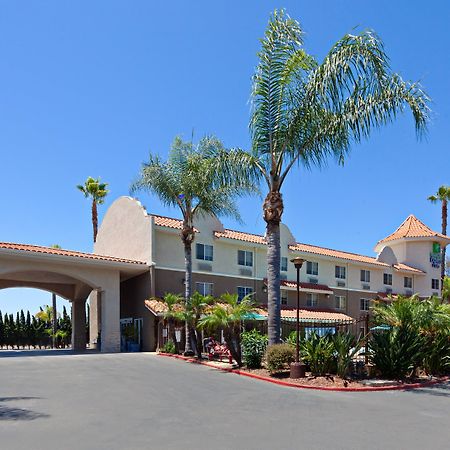 Holiday Inn Express Hotel & Suites San Diego-Escondido, An Ihg Hotel Exterior photo